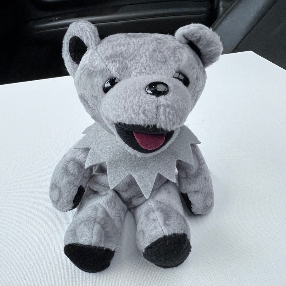 NWOT PICASSO MOON Grateful Dead Liquid Blue Gray Beanie Bear